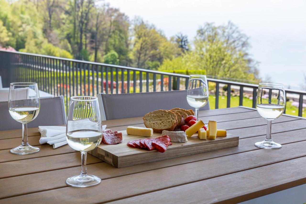 Les Terrasses De Lavaux 1 - Appartement De Luxe Avec Vue Panoramique Et Piscine Puidoux 외부 사진