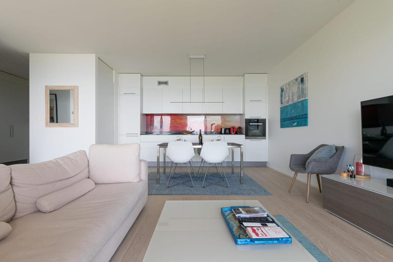 Les Terrasses De Lavaux 1 - Appartement De Luxe Avec Vue Panoramique Et Piscine Puidoux 외부 사진
