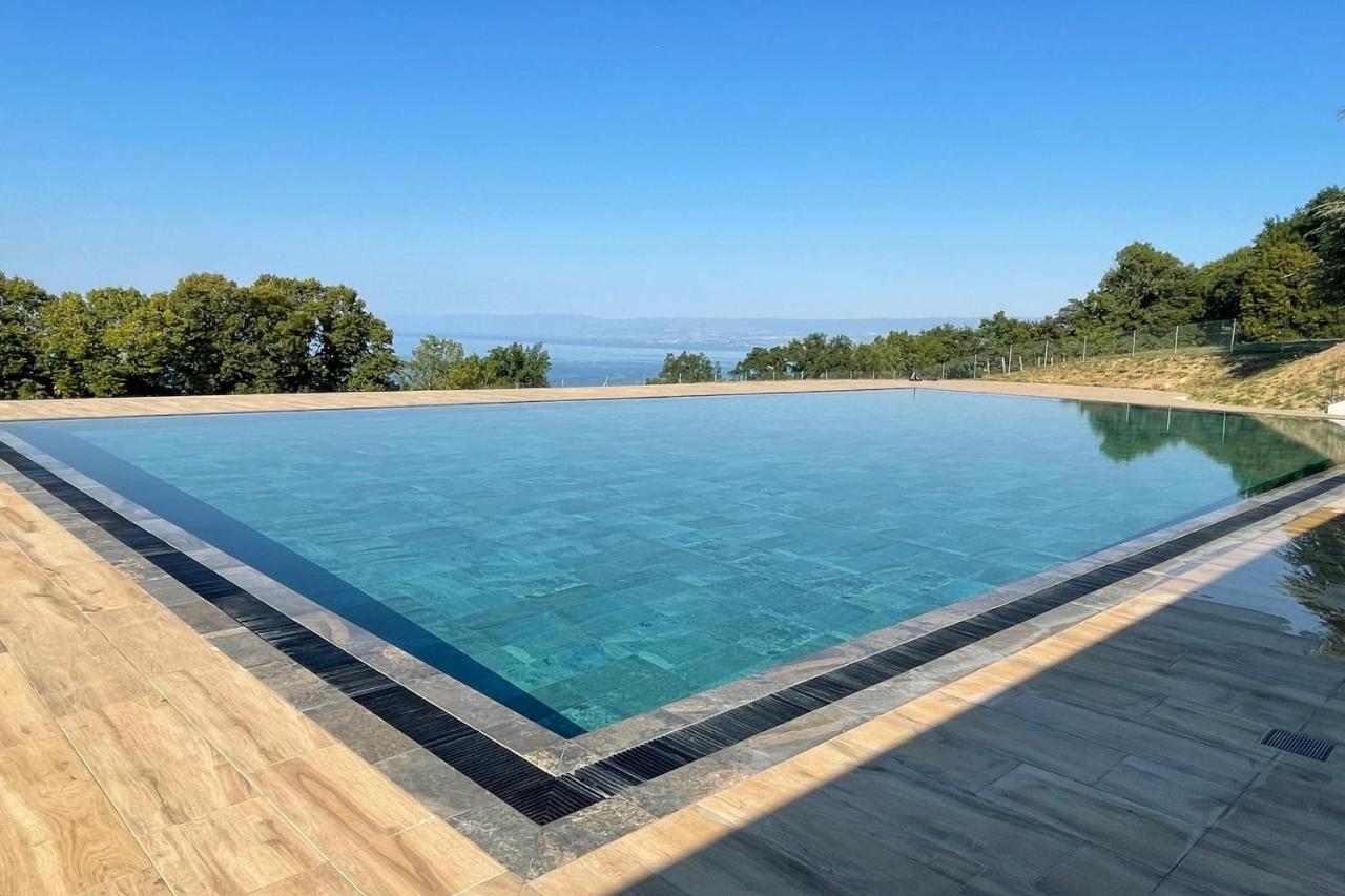 Les Terrasses De Lavaux 1 - Appartement De Luxe Avec Vue Panoramique Et Piscine Puidoux 외부 사진